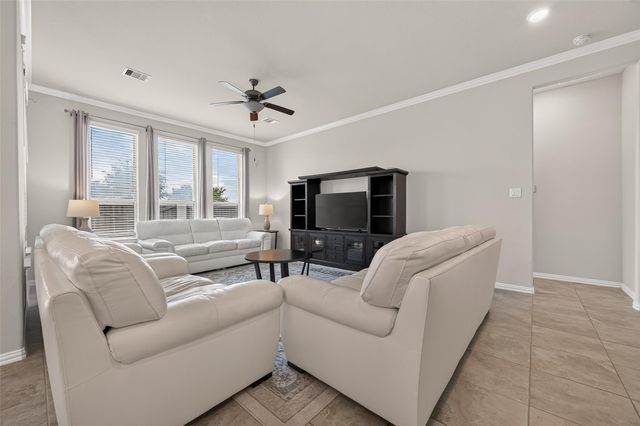 2911 Brisk Autumn Drive, Richmond, TX 77406