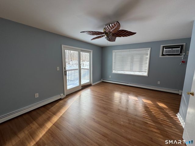 24 Webb Circle, Monroe, CT 06468