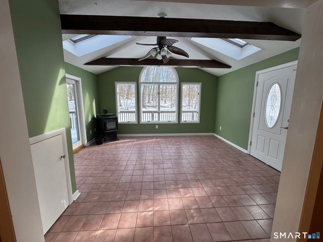 24 Webb Circle, Monroe, CT 06468