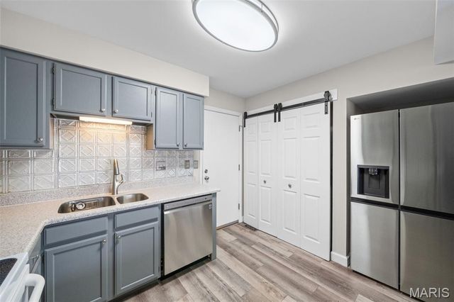 2319 Sandalwood Creek Court, Wildwood, MO 63038