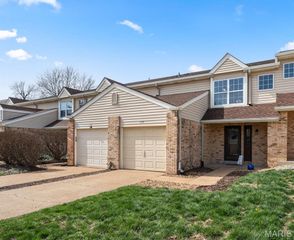 2319 Sandalwood Creek Court, Wildwood, MO 63038