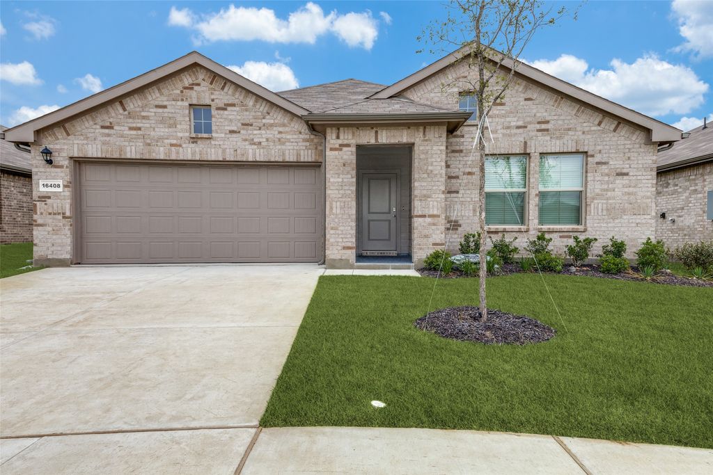 16408 Severn Lane, Fort Worth, TX 76247