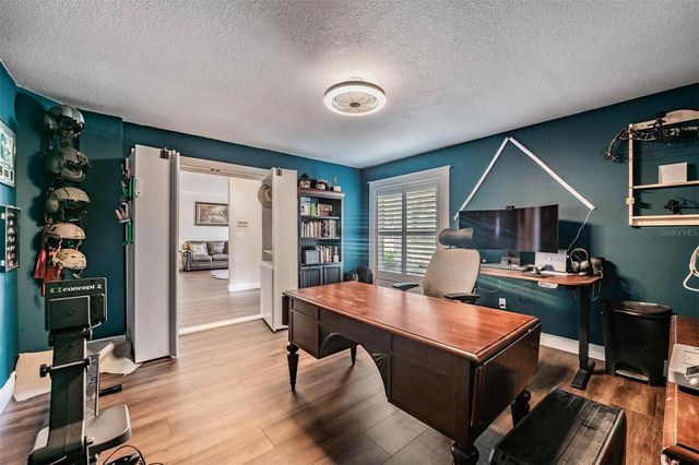 2542 MASON OAKS DRIVE, Valrico, FL 33596