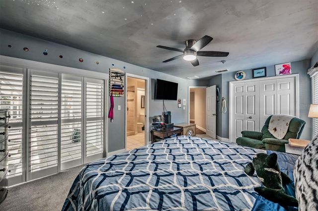 2542 MASON OAKS DRIVE, Valrico, FL 33596