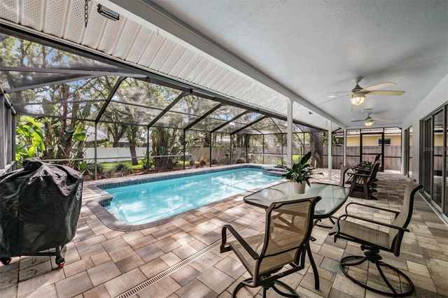 2542 MASON OAKS DRIVE, Valrico, FL 33596