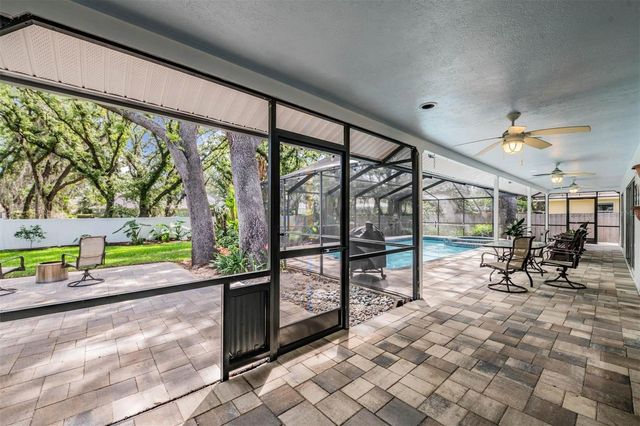 2542 MASON OAKS DRIVE, Valrico, FL 33596