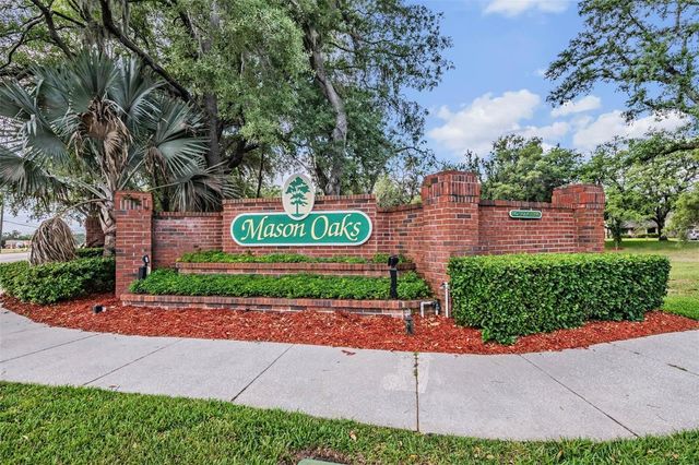 2542 MASON OAKS DRIVE, Valrico, FL 33596