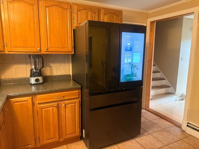 17 Crossman St, Taunton, MA 02780