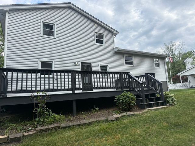 17 Crossman St, Taunton, MA 02780