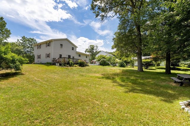 17 Crossman St, Taunton, MA 02780