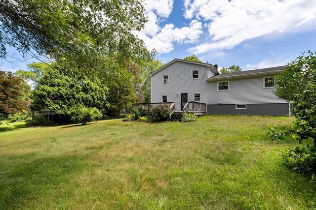 17 Crossman St, Taunton, MA 02780
