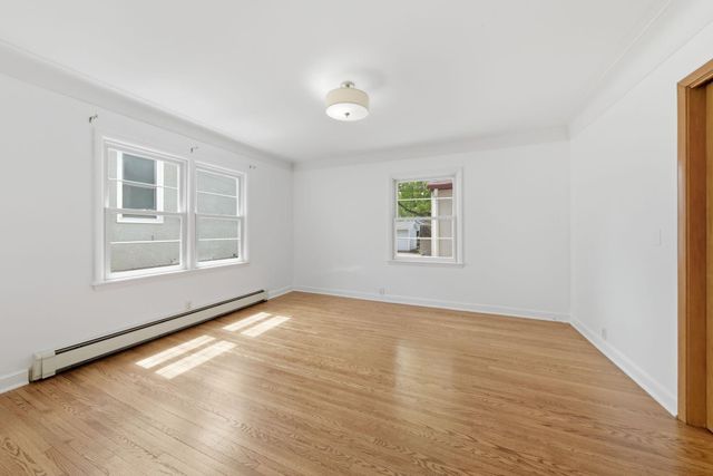 2748 NE Ulysses Street NE, Minneapolis, MN 55418