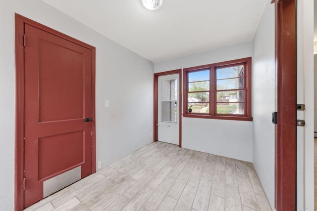 2748 NE Ulysses Street NE, Minneapolis, MN 55418