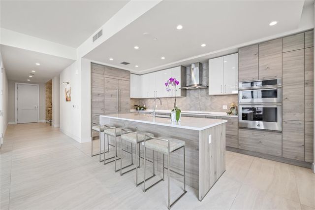 301 1ST STREET S 803, St Petersburg, FL 33701