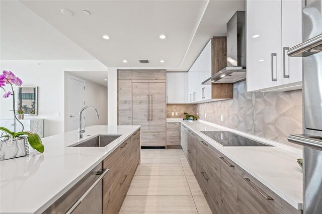 301 1ST STREET S 803, St Petersburg, FL 33701
