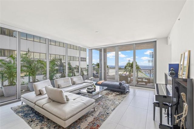 301 1ST STREET S 803, St Petersburg, FL 33701