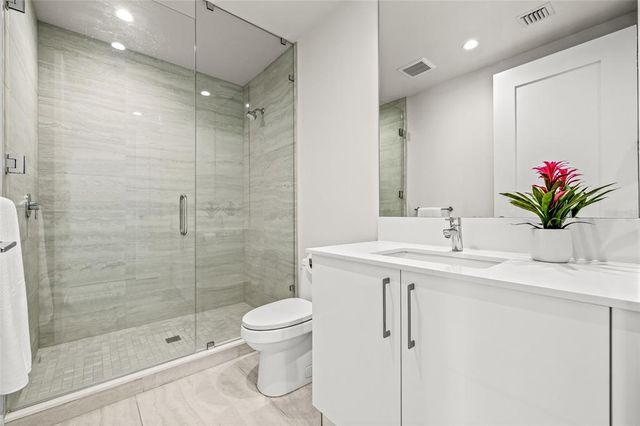 301 1ST STREET S 803, St Petersburg, FL 33701