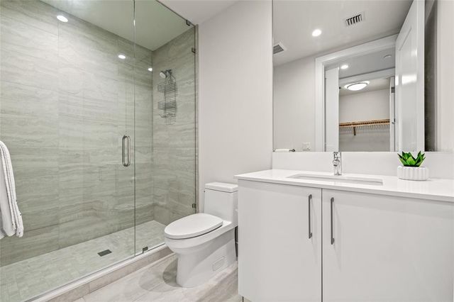 301 1ST STREET S 803, St Petersburg, FL 33701