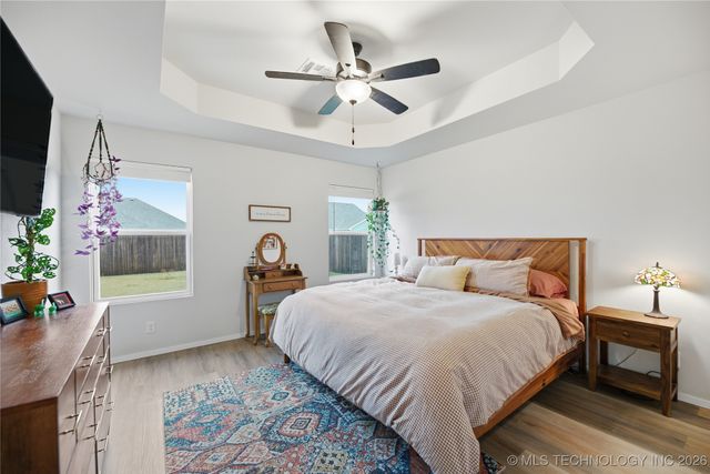 1665 E 138th Place, Glenpool, OK 74033