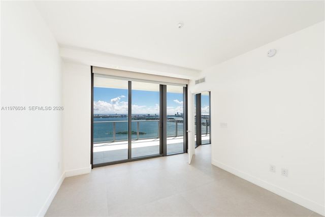 700 NE 24th St 4303, Miami, FL 33137