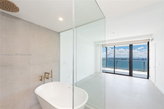 700 NE 24th St 4303, Miami, FL 33137