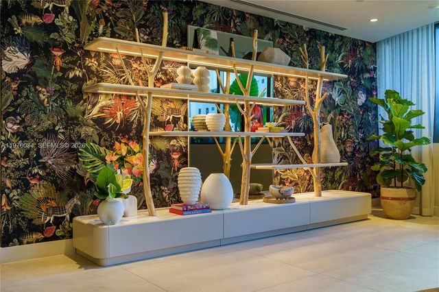 700 NE 24th St 4303, Miami, FL 33137