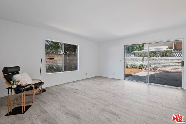 8473 Penfield Avenue, Winnetka (los Angeles), CA 91306