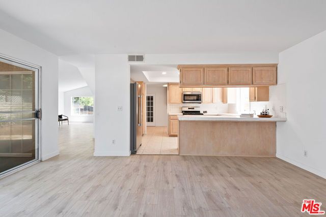 8473 Penfield Avenue, Winnetka (los Angeles), CA 91306