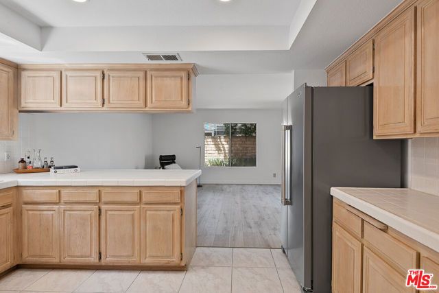 8473 Penfield Avenue, Winnetka (los Angeles), CA 91306