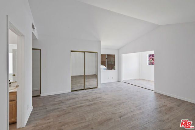 8473 Penfield Avenue, Winnetka (los Angeles), CA 91306