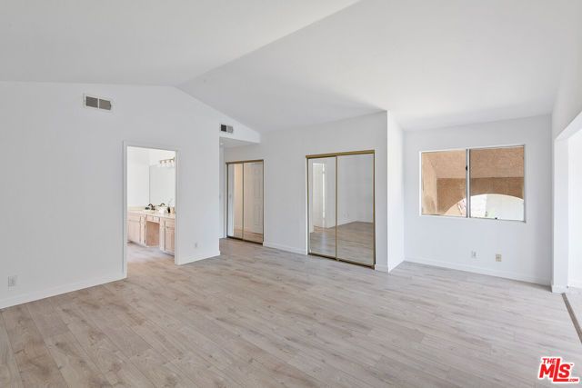 8473 Penfield Avenue, Winnetka (los Angeles), CA 91306