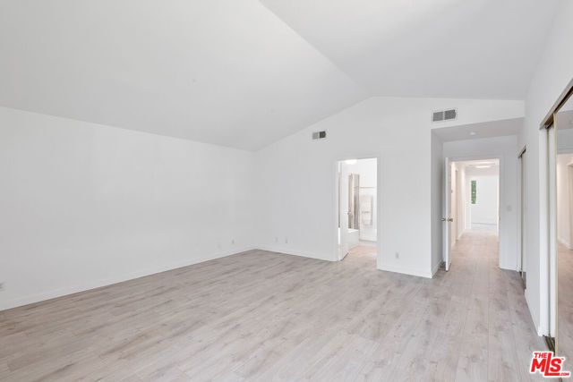 8473 Penfield Avenue, Winnetka (los Angeles), CA 91306