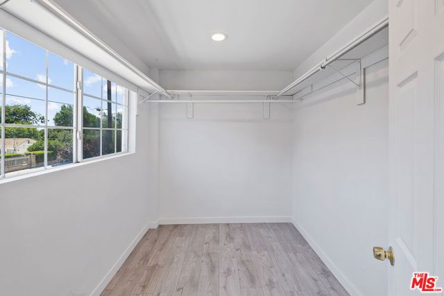 8473 Penfield Avenue, Winnetka (los Angeles), CA 91306