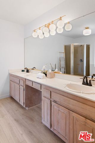 8473 Penfield Avenue, Winnetka (los Angeles), CA 91306