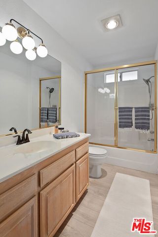 8473 Penfield Avenue, Winnetka (los Angeles), CA 91306