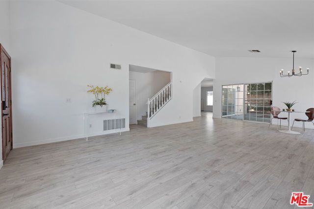 8473 Penfield Avenue, Winnetka (los Angeles), CA 91306