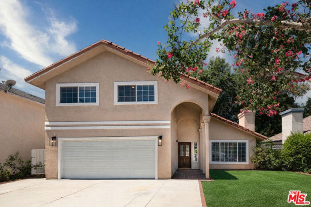 8473 Penfield Avenue, Winnetka (los Angeles), CA 91306