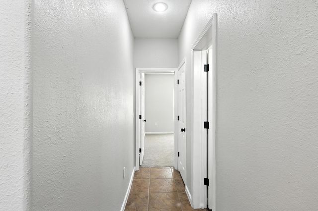 19 Tierra Del Sol Road, Edgewood, NM 87015