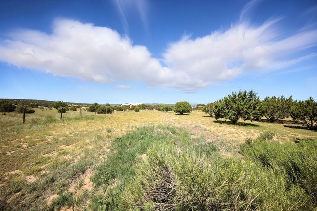 19 Tierra Del Sol Road, Edgewood, NM 87015