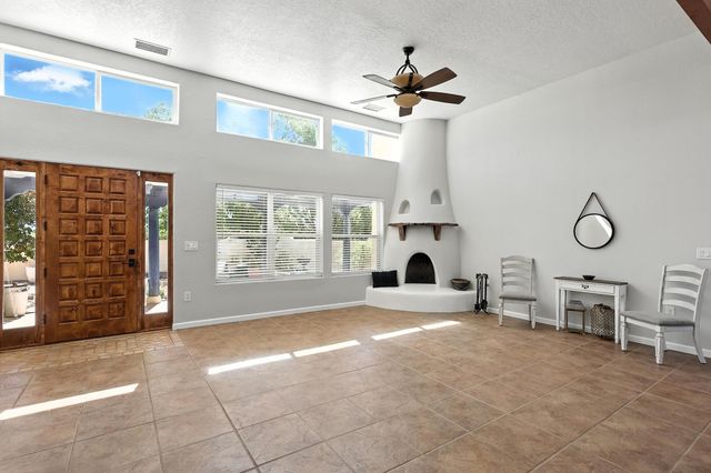 19 Tierra Del Sol Road, Edgewood, NM 87015