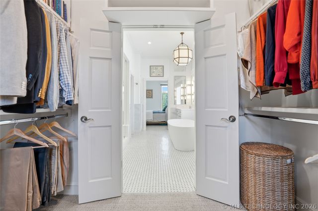 9418 S Jamestown Avenue, Tulsa, OK 74137