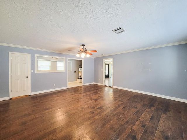 5535 Enchanted Timbers Drive, Humble, TX 77346