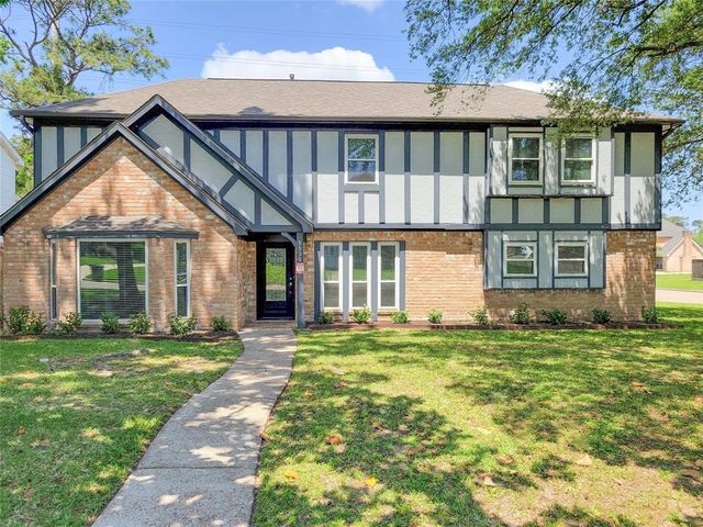 5535 Enchanted Timbers Drive, Humble, TX 77346