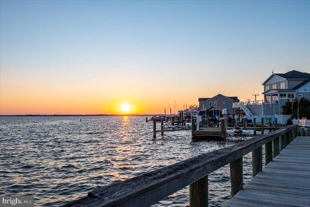 8601 CHESAPEAKE DR, Ocean City, MD 21842