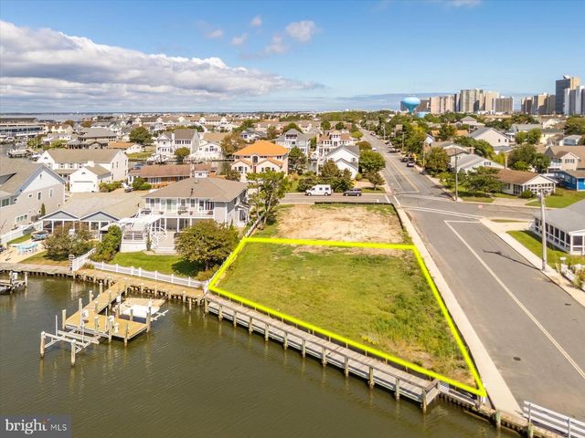 8601 CHESAPEAKE DR, Ocean City, MD 21842
