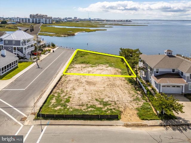8601 CHESAPEAKE DR, Ocean City, MD 21842