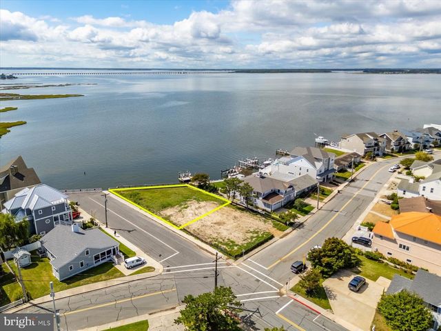 8601 CHESAPEAKE DR, Ocean City, MD 21842