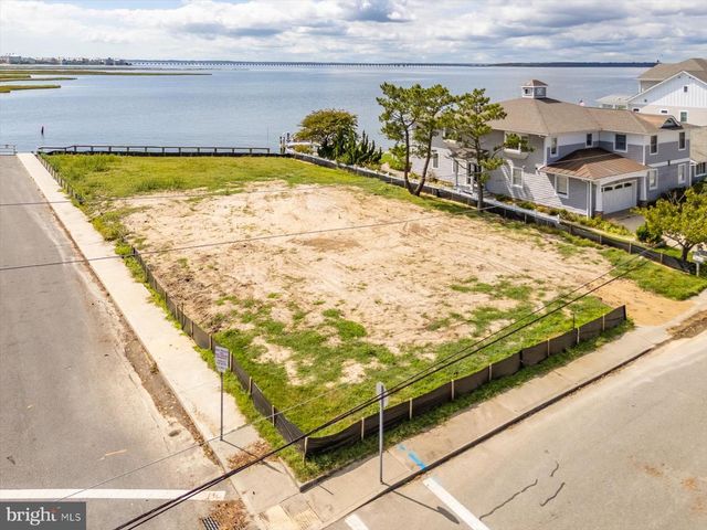 8601 CHESAPEAKE DR, Ocean City, MD 21842