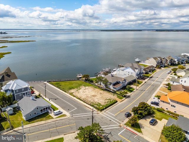 8601 CHESAPEAKE DR, Ocean City, MD 21842