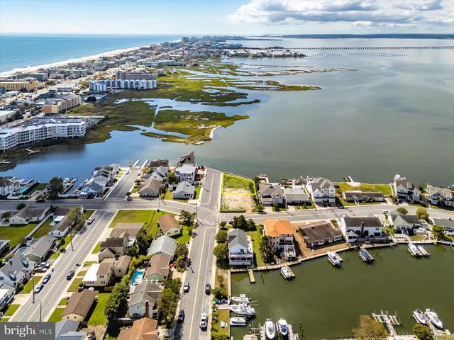 8601 CHESAPEAKE DR, Ocean City, MD 21842